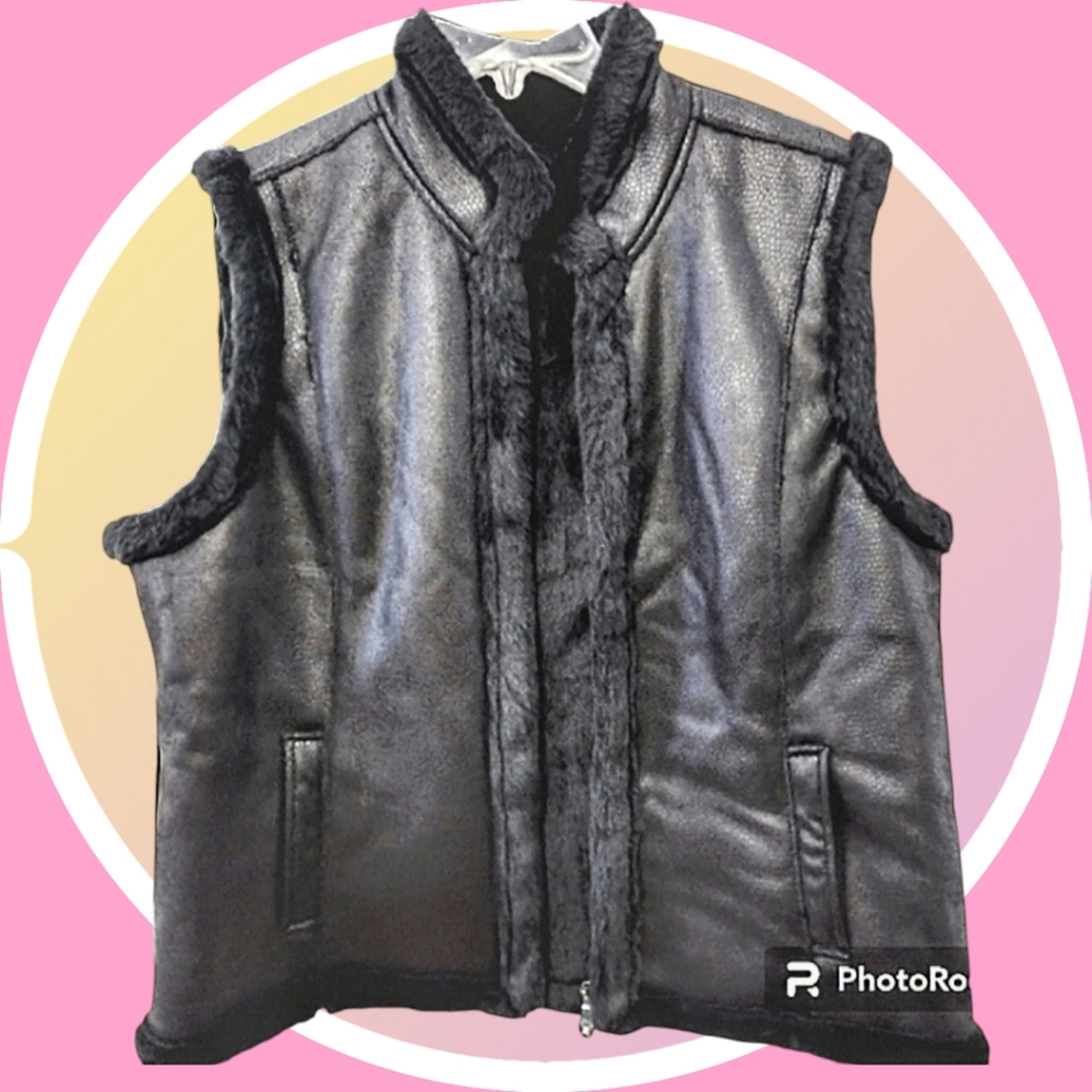 Full Zip Up Faux Leather / Faux Fur Trim & Fully Faux Fur Lined Vest w Pockets